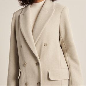 ABERCROMBIE & FITCH Woman's Light Tan Double Breast
Wool Blend Long Coat